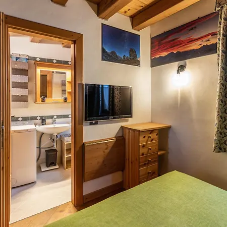 Casa Noce, Tranquilla E Immersa Nella Natura Cortina dʼAmpezzo